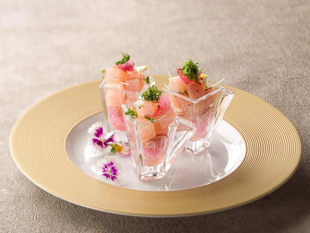 朝食