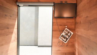 カプセルルーム2室 上段 男性用ドミトリー 禁煙