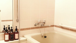 コンフォート ツインルーム ダブルベッド 2 台 禁煙 ガーデンビュー