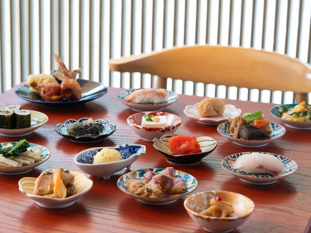 朝食