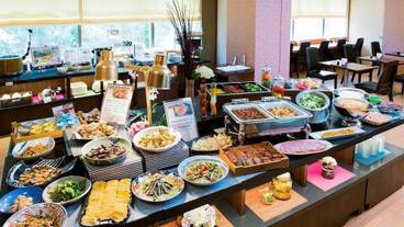 朝食ビュッフェ / 9