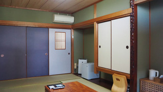 和室　共用バスルーム　禁煙