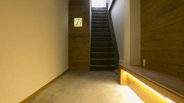 施設の入り口 / 15