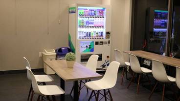 ロビー応接スペース / 6