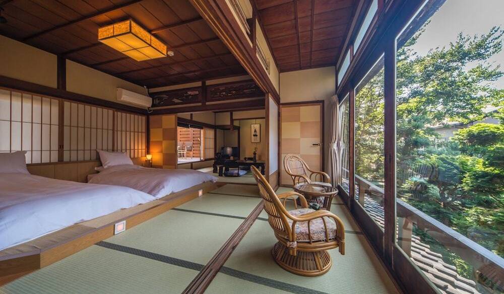 本館客室「萩」 / 1