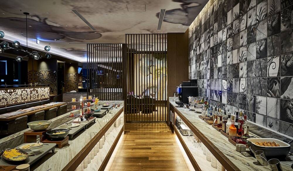 クラブラウンジ⑤ / 5