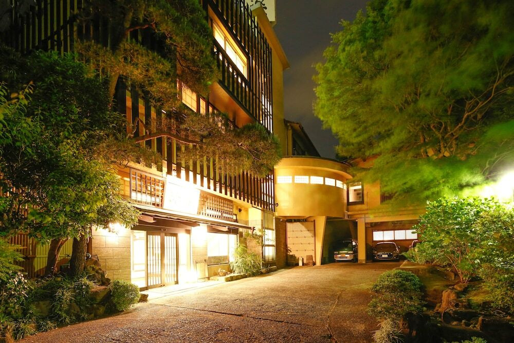 浴衣で気軽に本格フルコースを味わえる和風オーベルジュ4026999