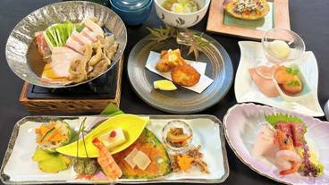 食事・飲み物 / 8