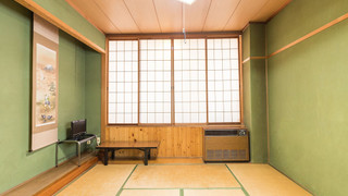 和室 4人部屋 共用バスルーム  禁煙