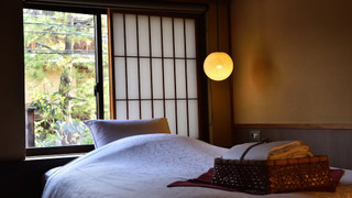 薄紅 ツインベッドルーム 禁煙