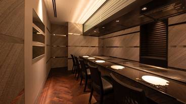 鉄板焼レストラン / 4