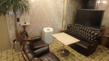 ロビー応接スペース / 9