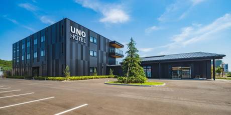 UNO HOTEL