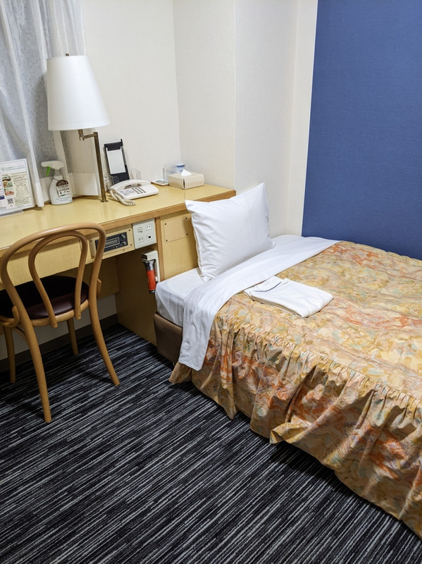 エアコン直撃ベッド