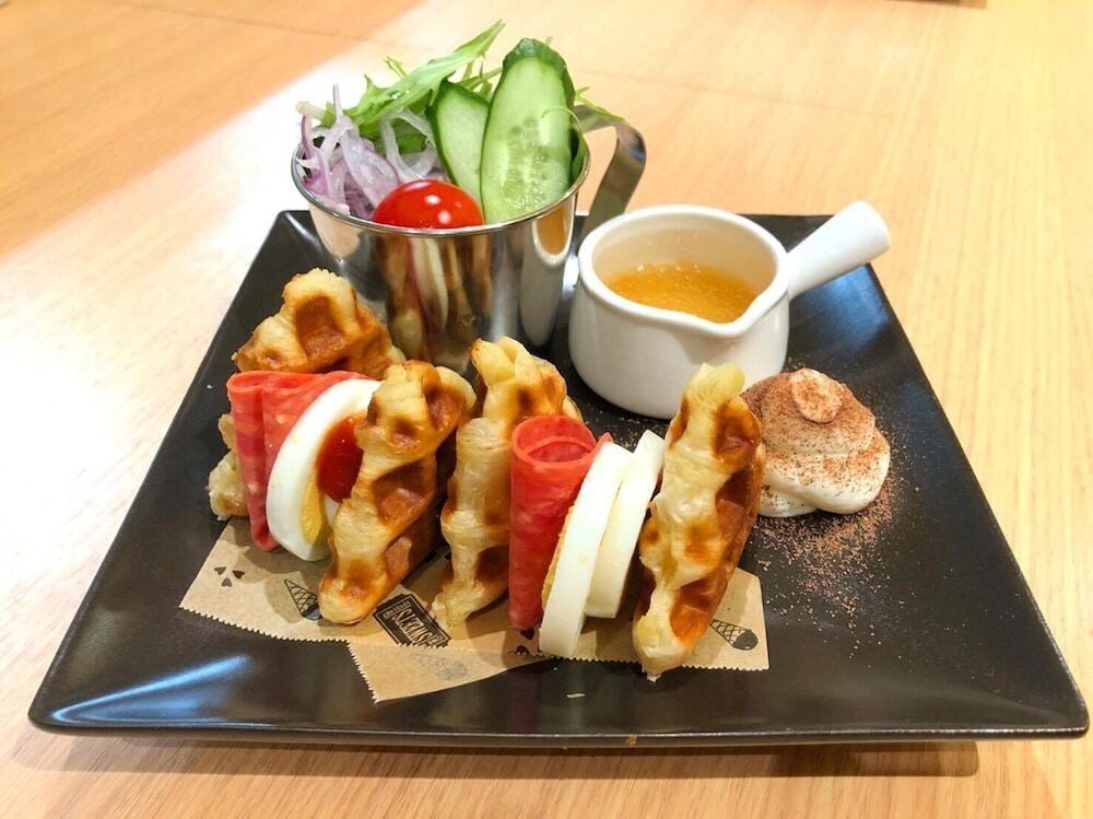 朝食