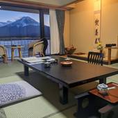 富士河口湖温泉 秀峰閣 湖月（山梨県 旅館） / 3