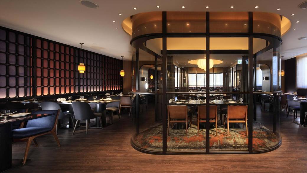 3階中国料理「居易園」 / 1