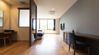 <源泉かけ流し温泉内湯> スーペリアダブルルーム (禁煙)