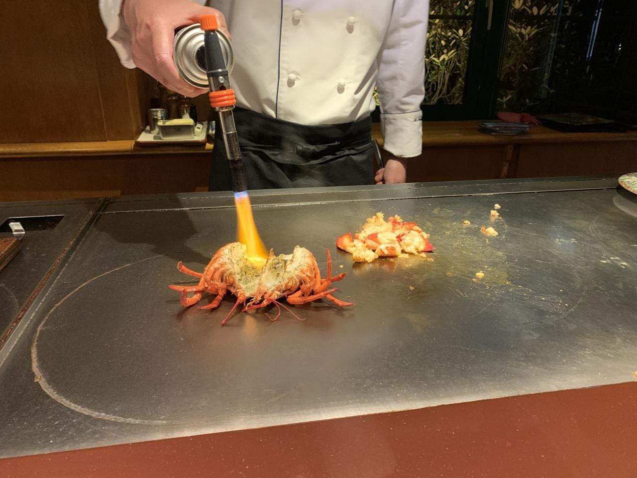 一流の美食とともに2人で乾杯3234235