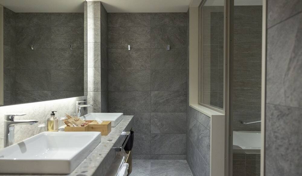 デラックスツイン 洗面所 / 5