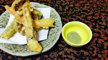 食事・飲み物 / 30