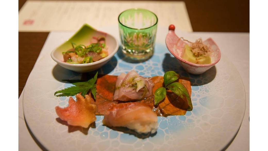 夕食 会席料理の一例③ / 3