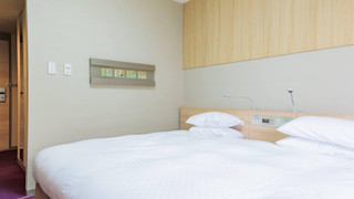 ダブルルーム キングベッド 1 台 禁煙