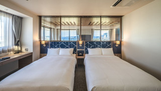 コーナースイート 瀬戸内海ビュー & バルコニー付き 禁煙