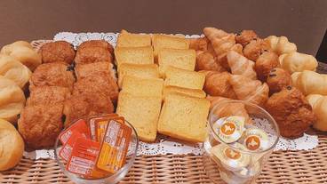 朝食ビュッフェ / 16