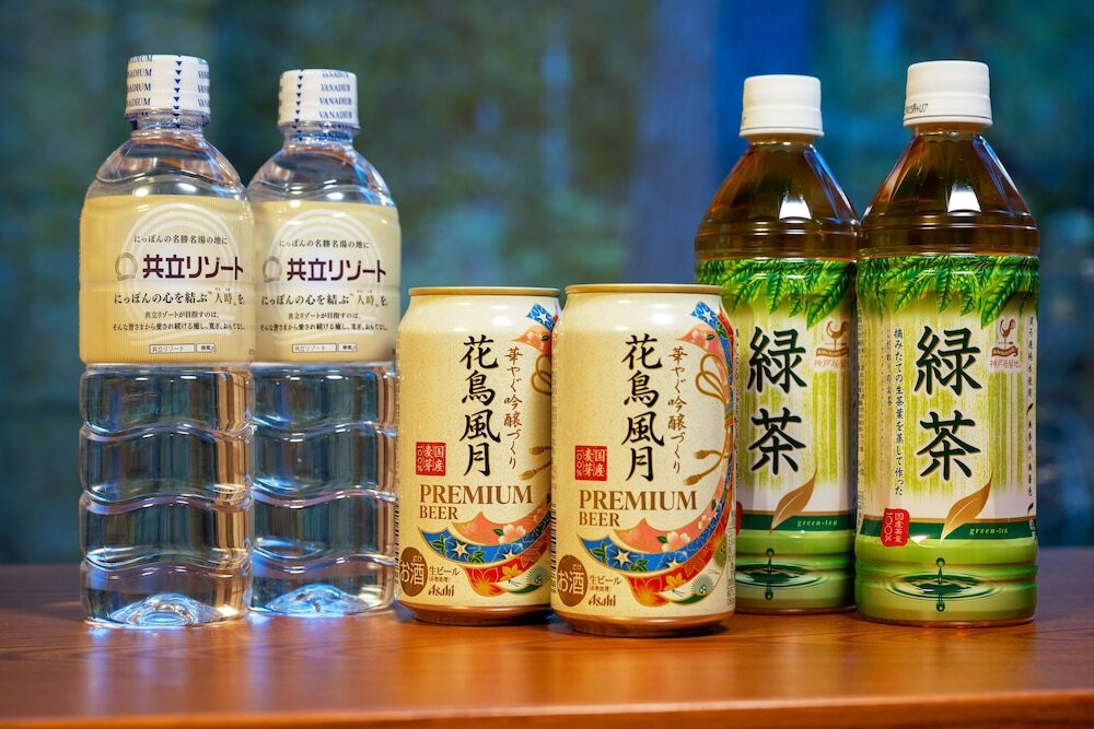 客室内のダイニングエリア