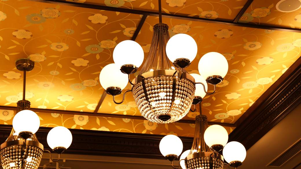 シャンデリア / 2