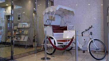 内部エントランス / 2