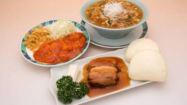 食事・飲み物 / 4