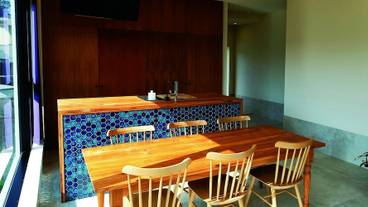 客室内のダイニングエリア / 18