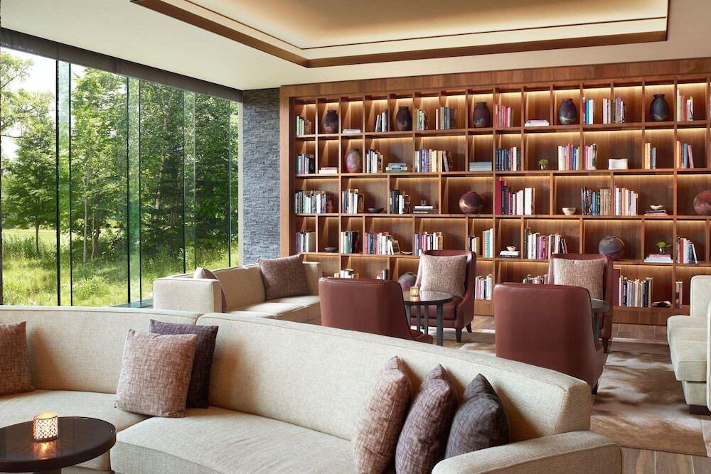 北海道　リゾートマンション　コンドミニアム　ラグジュアリーな部屋　ニセコ