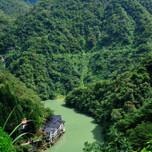 船でしか行けない超秘境！富山の大牧温泉観光旅館がスゴイ！