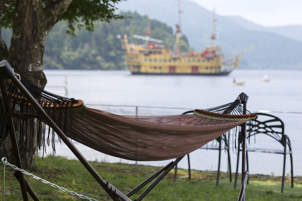 中庭のハンモック