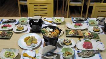 食事・飲み物 / 2