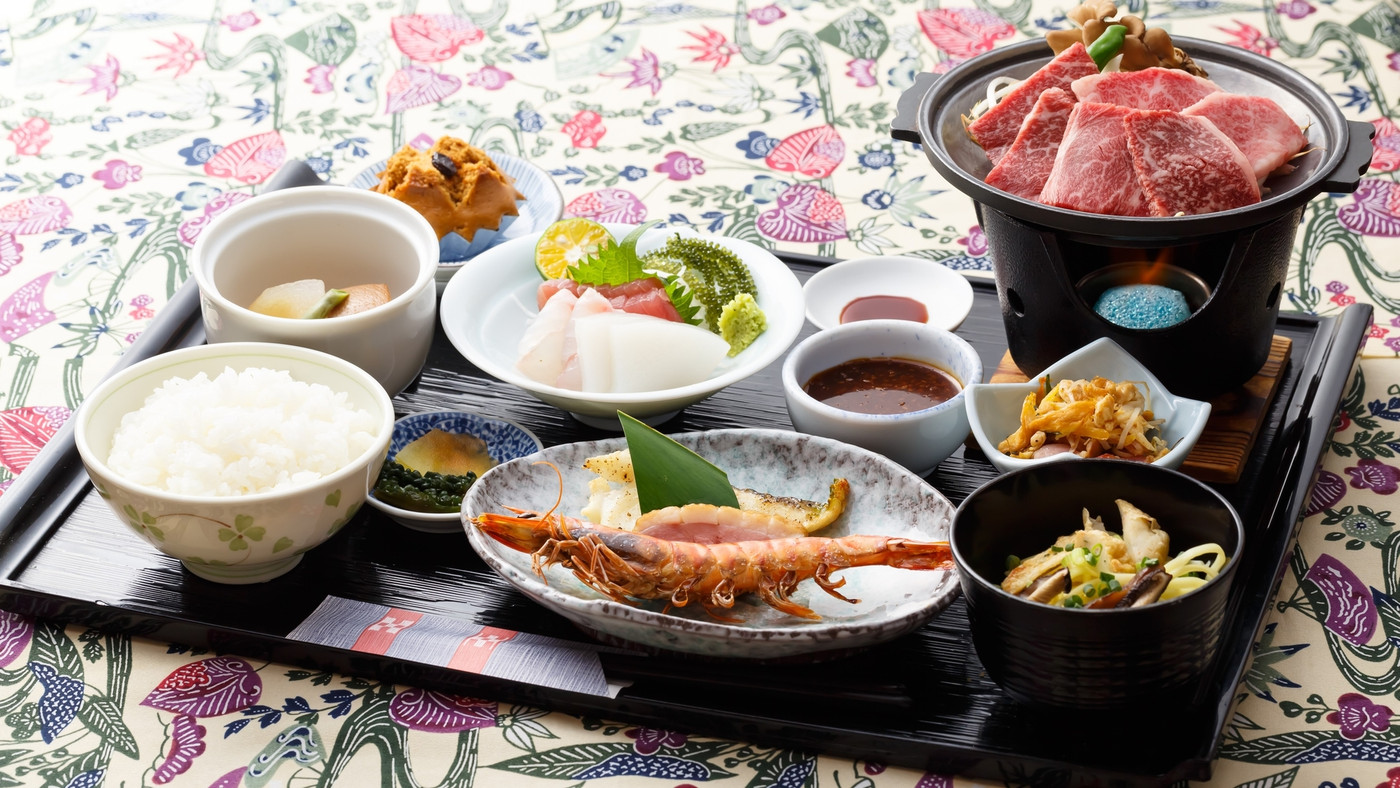 夜は石垣牛のステーキを堪能しよう3455883