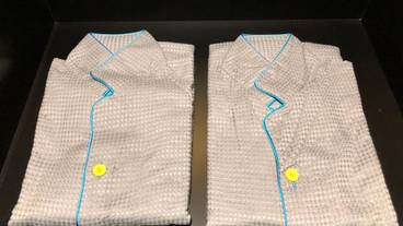 客室パジャマ / 2