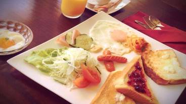 食事・飲み物 / 4