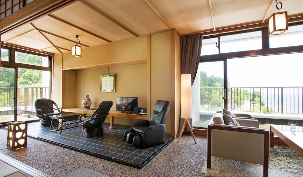 華の棟_和室スイートルーム / 2