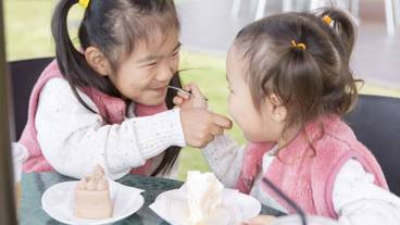 食事・飲み物 / 1