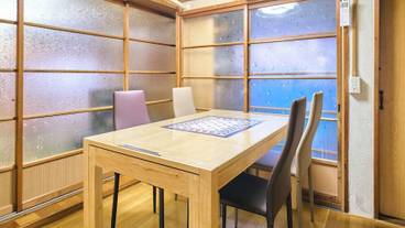 客室内のダイニングエリア / 23