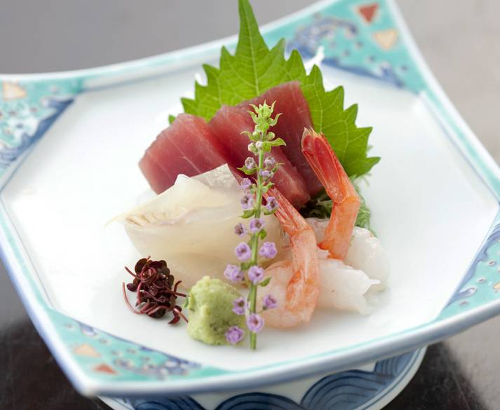 開放的なお食事処で
滋味深い会席を / 1