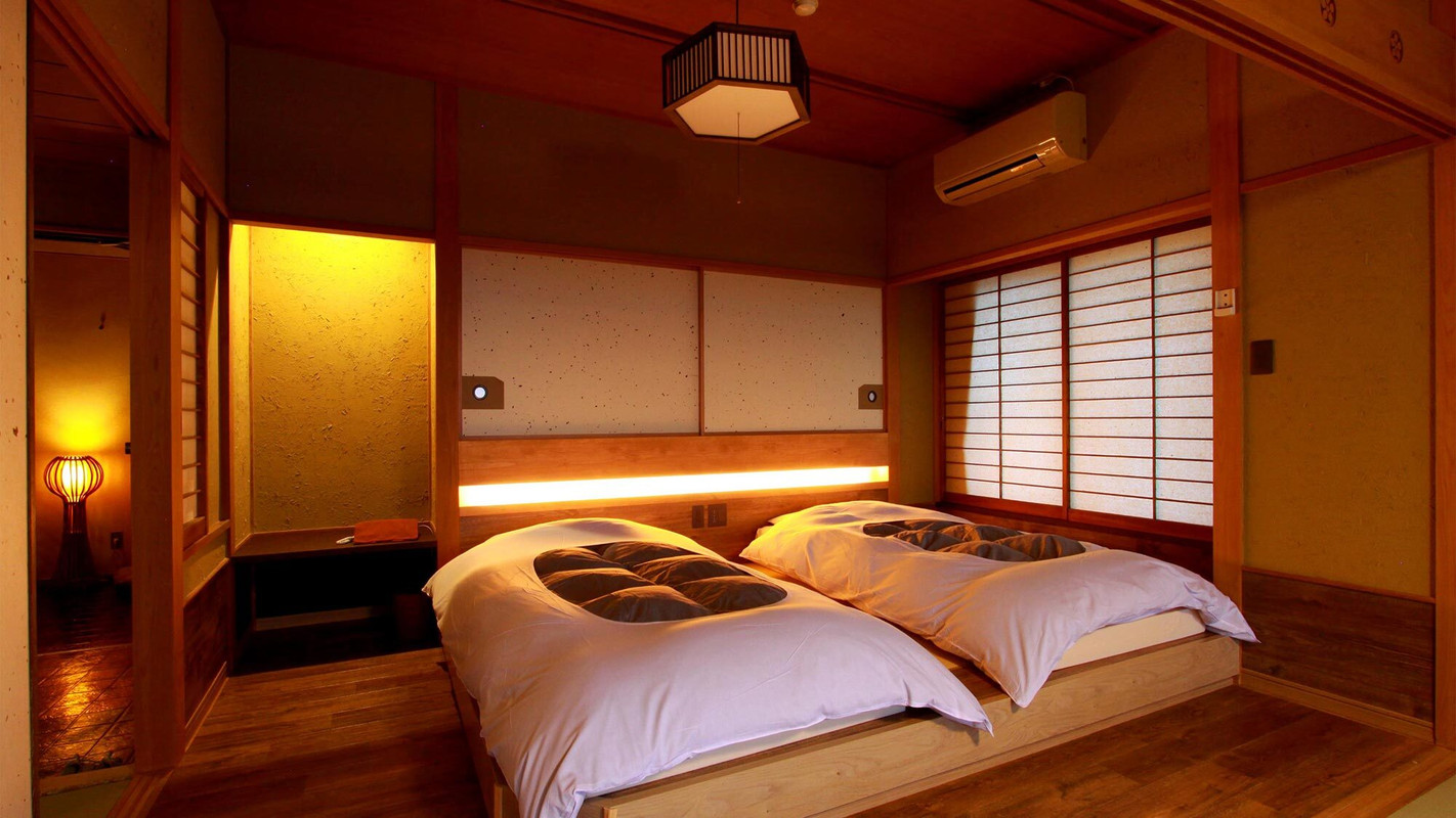 露天付客室　御殿