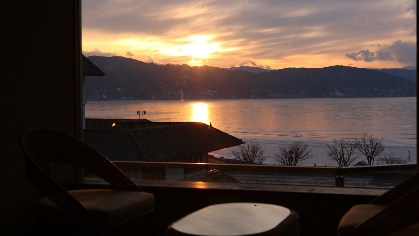 百年余の歴史の息づく宿。自家源泉100％の琥珀色のお湯も◎3659274