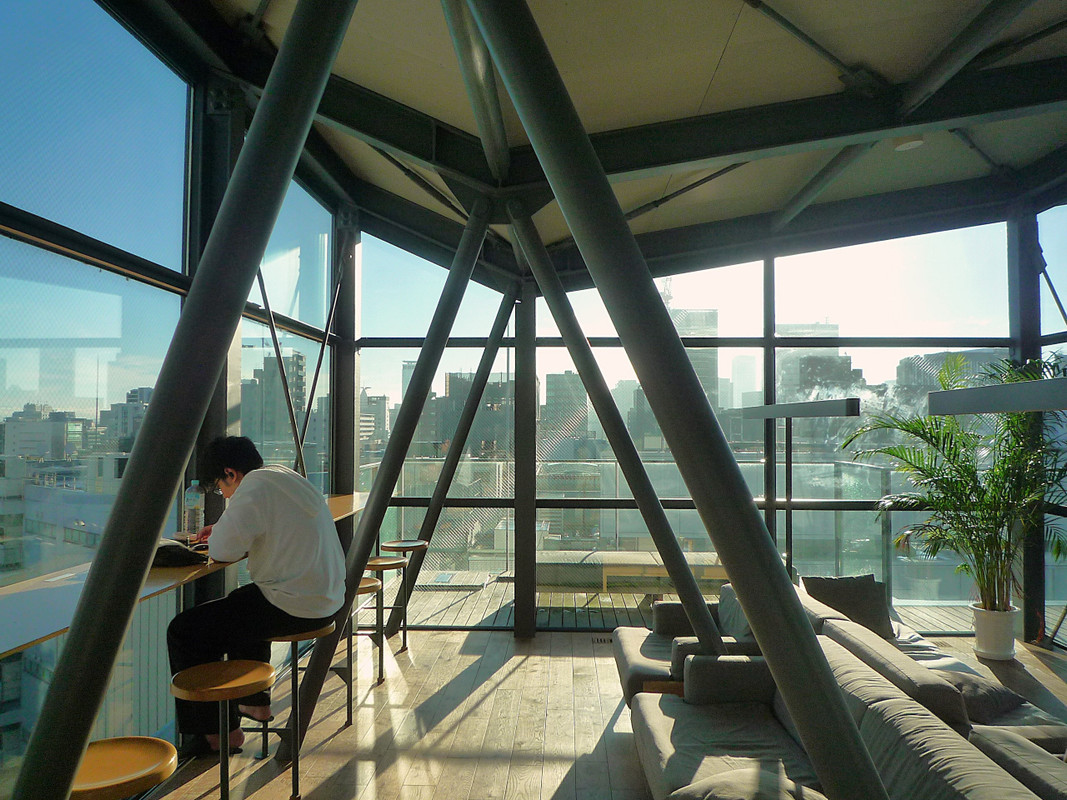 １０階展望ラウンジ