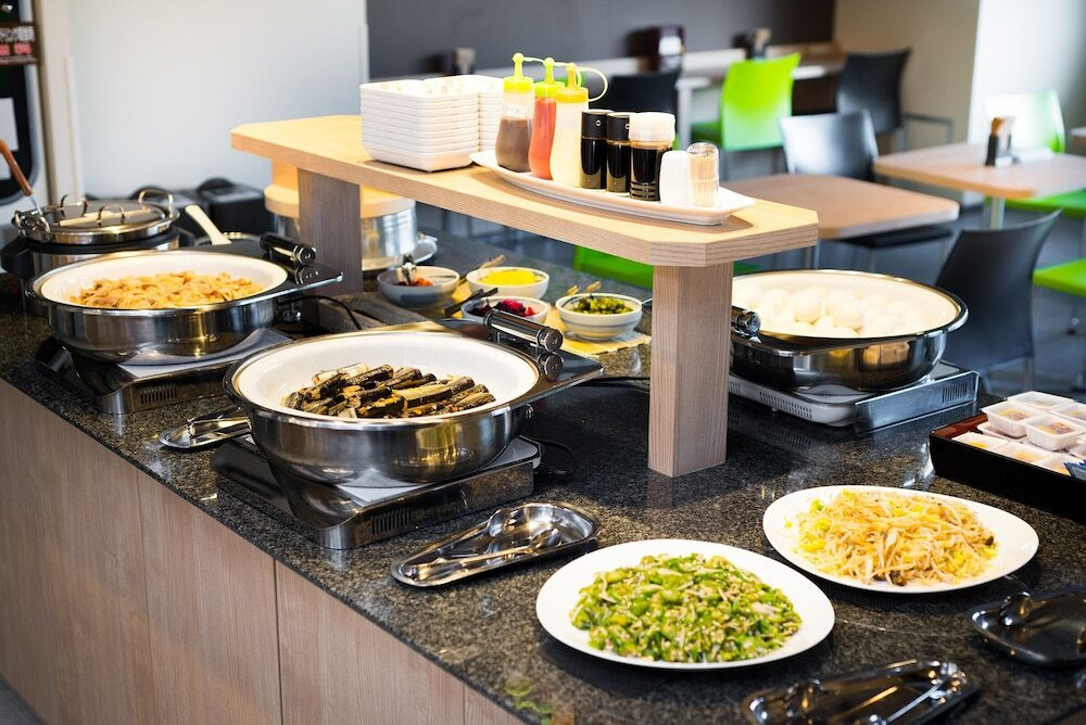 朝食ビュッフェ