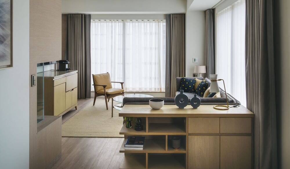 Suite② / 5